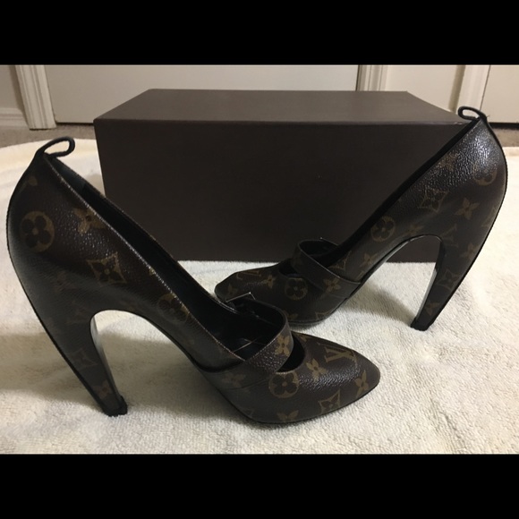 Louis Vuitton Star Power Shoes - Picture 4 of 7